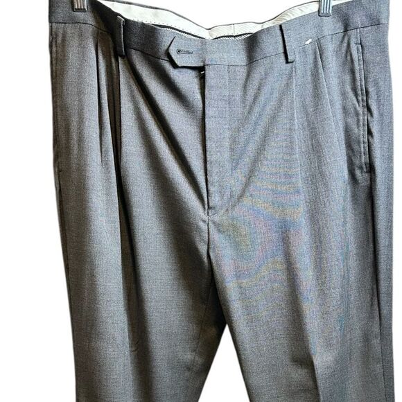 EUC Daniel Cremieux Men’s Gray Business Dress Pants - Size 40 x 30 - Picture 9 of 9